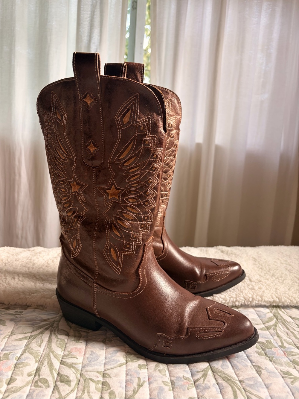 Coconuts by Matisse Bonanza boot! 🤠